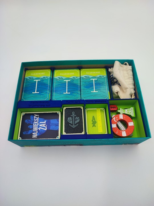 Insert do gry Deep Regrets z dodatkiem