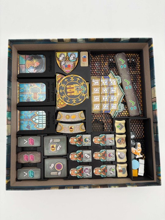 Insert do gry planszowej Orloj: The Prague Astronomical Clock